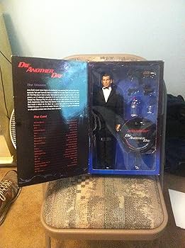 007 DIE ANOTHER DAY　Pierce Brosnan as James Bond　12インチフィギュア Sideshow James Bond 007 Die Another Day Pierce Brosnan 12